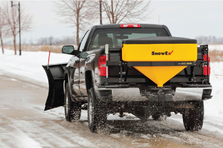 snow removal nepa salt spreading road